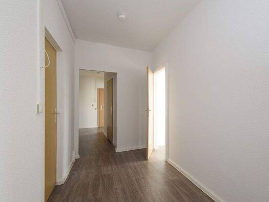 Wohnung zur Miete 611 € 5 Zimmer 101,9 m² 5. Geschoss Guldenstraße 11 Silberhöhe Halle (Saale) 06132