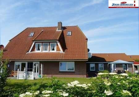 Mehrfamilienhaus zum Kauf 559.000 € 10 Zimmer 215 m²<br/>Wohnfläche 1.473 m²<br/>Grundstück Lemkendorf Fehmarn OT Lemkendorf 23769