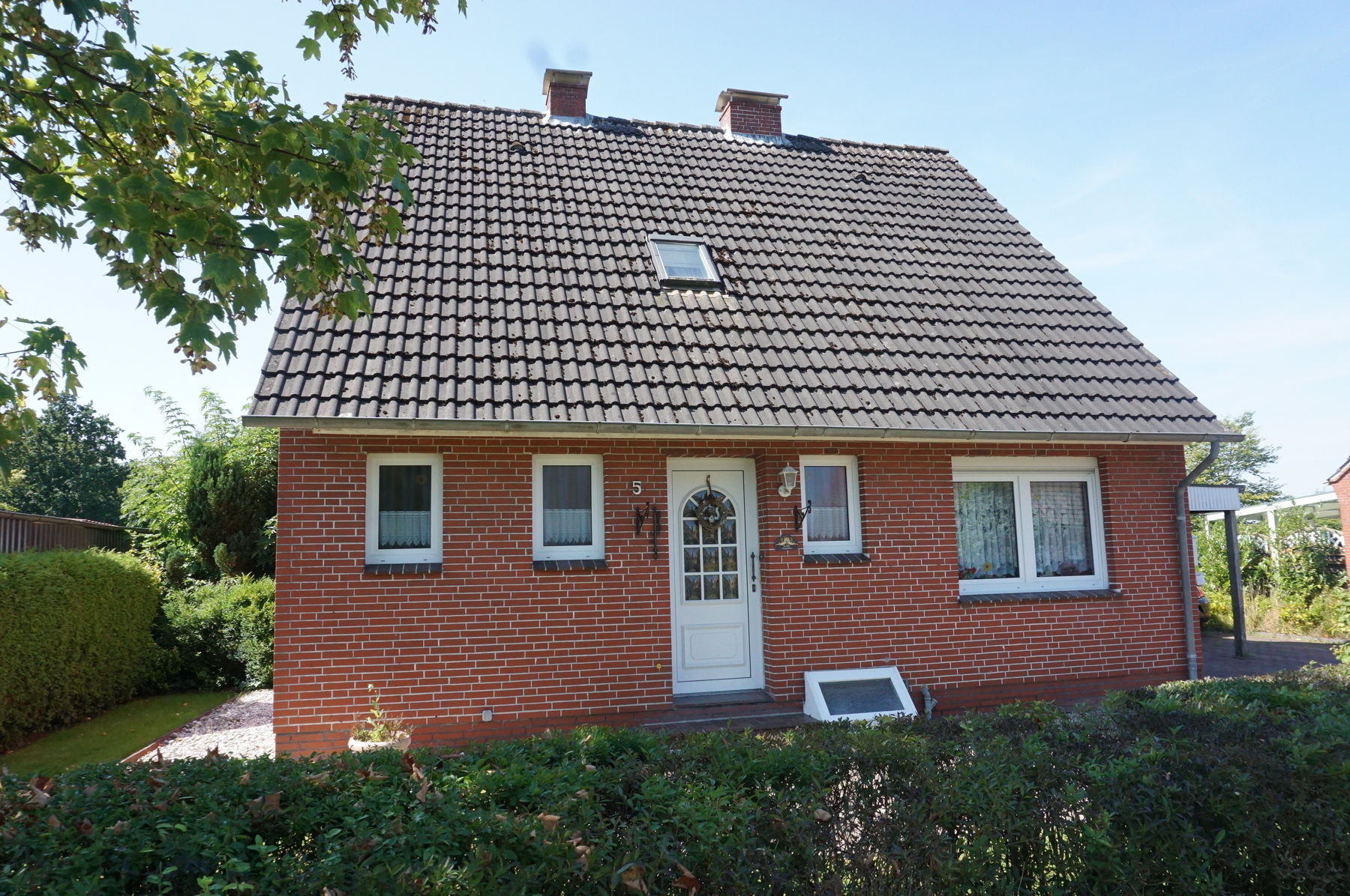 Einfamilienhaus zum Kauf provisionsfrei 156.000 € 6 Zimmer 100 m²<br/>Wohnfläche 650 m²<br/>Grundstück Uthwerdum Südbrookmerland 26624