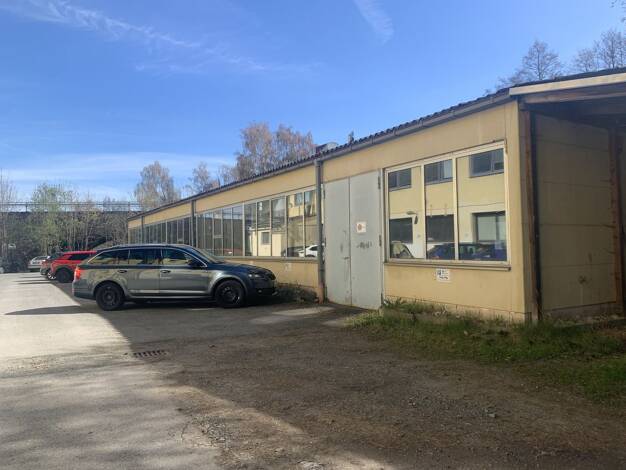 Lagerhalle zur Miete 1.800 € 600 m² Lagerfläche Innenstadt Hof 95032