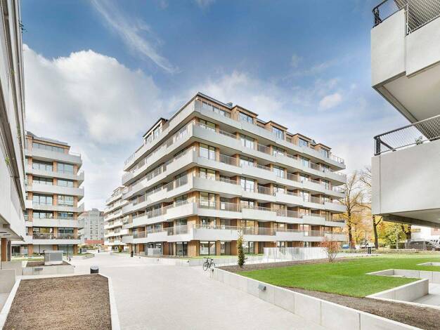 Wohnung zur Miete 2.499 € 4 Zimmer 120,5 m² 2. Geschoss frei ab sofort Talstraße 3 Pankow Berlin 13189