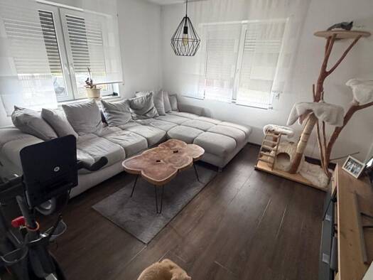 Wohnung zur Miete 800 € 3 Zimmer 85 m² 2 Geschosse frei ab 30.11.2026 Würzburger Straße 11 Stadtschwarzach Schwarzach am Main 97359
