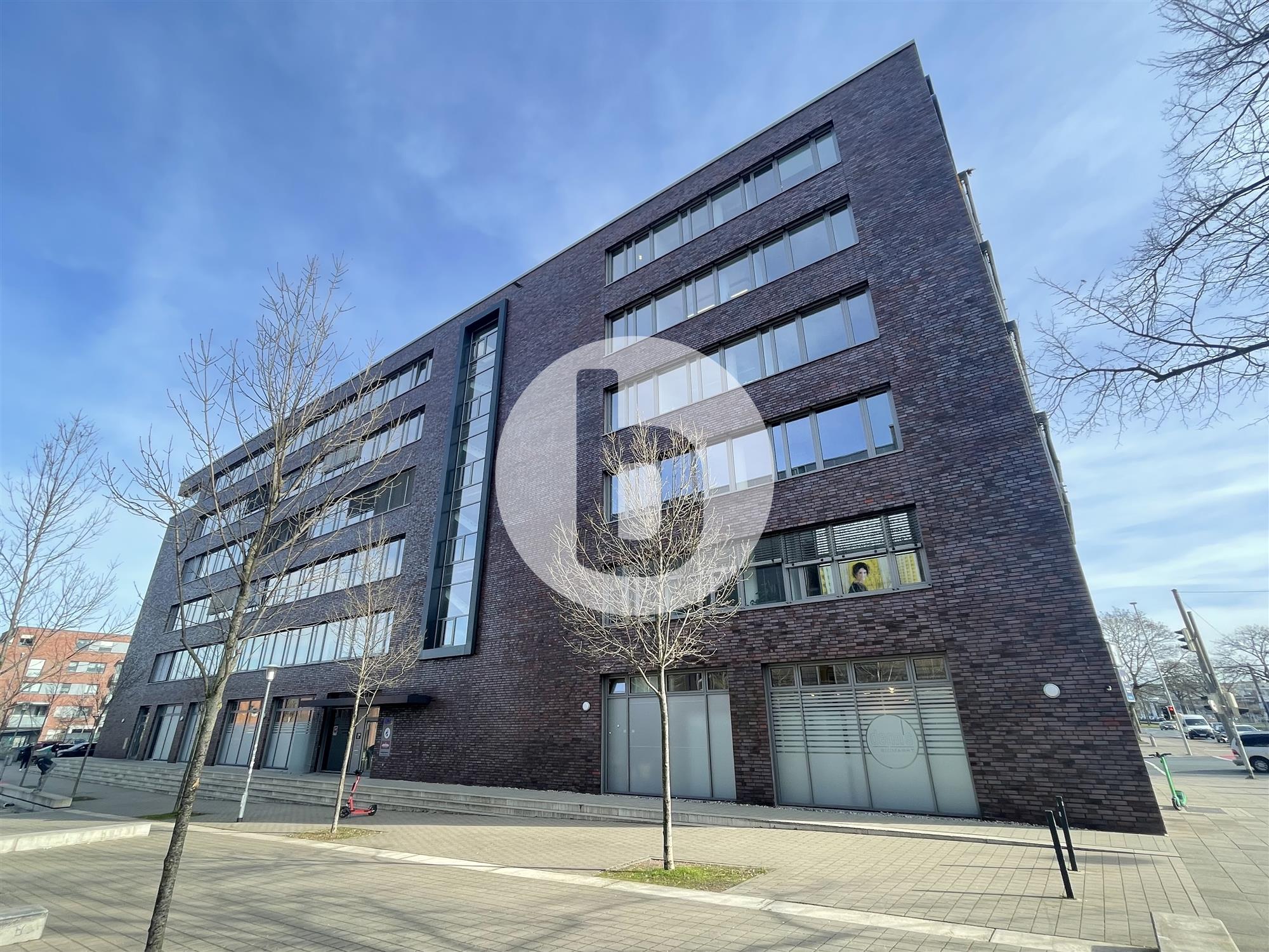 Bürogebäude zur Miete 13,50 € 662,8 m²<br/>Bürofläche ab 328 m²<br/>Teilbarkeit Leo-Sympher-Promenade 65 List Hannover 30655