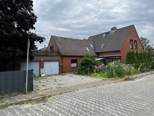 Mehrfamilienhaus zum Kauf 259.000 € 240 m² 686 m² Grundstück Altenwalde Cuxhaven 27478