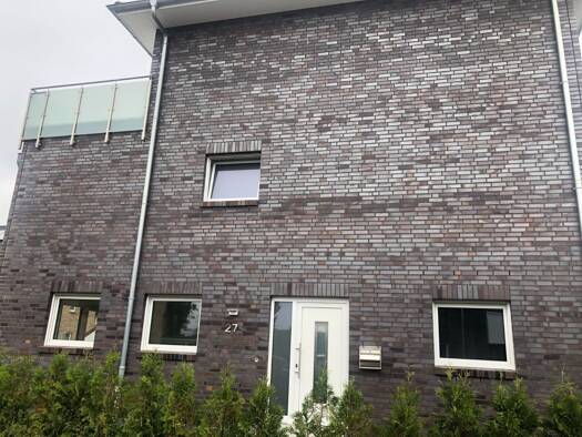 Reihenmittelhaus zur Miete 1.700 € 5 Zimmer 177 m² 200 m² Grundstück frei ab 01.11.2026 Grashofstraße 27 Kaltenkirchen 24568