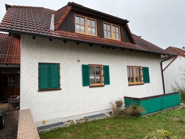 Immobilie in Bad Neustadt an der Saale - Großzügiges Wohnhaus in Bad Neustadt - Hohenroth - Bild 0