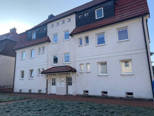 Wohnung zur Miete 360 € 2 Zimmer 55,5 m² Geschoss -1/3 frei ab 01.02.2026 Bismarckstraße 30 Sonneberg 96515