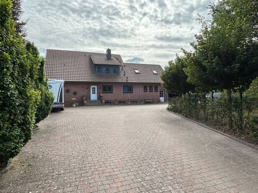 Einfamilienhaus zum Kauf 750.000 € 5 Zimmer 195 m² 2.338 m² Grundstück Alveslohe 25486
