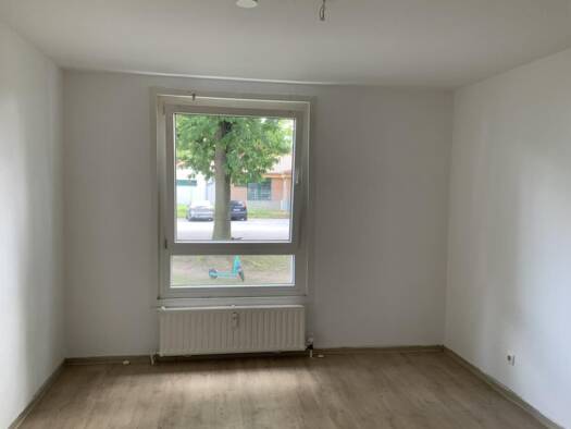 Wohnung zur Miete 669 € 2 Zimmer 55,4 m² 1. Geschoss frei ab 01.08.2026 Tempelhofer Straße 5 Monheim 40789