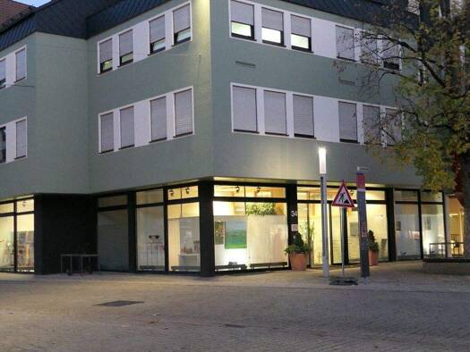Praxis zur Miete 3.000 € 6 Zimmer 238 m² Bürofläche Nagold 72202