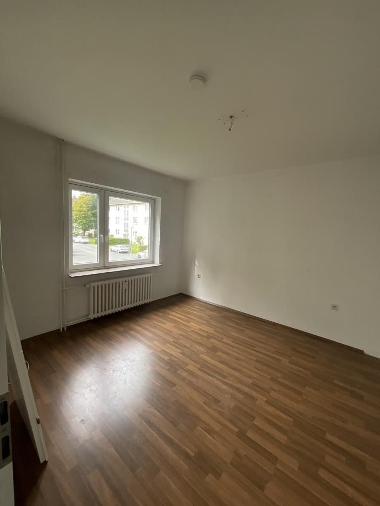 Wohnung zur Miete 359 € 2 Zimmer 43,9 m²<br/>Wohnfläche 1.<br/>Geschoss 18.10.2024<br/>Verfügbarkeit Föhrenweg 10 Nußberg  /  Hemberg Iserlohn 58638