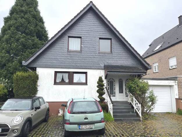 Einfamilienhaus zum Kauf 375.000 € 6 Zimmer 136 m² 550 m² Grundstück Pesch Korschenbroich 41352