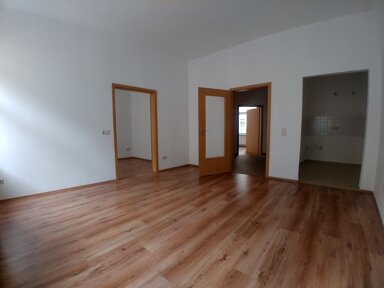 Wohnung zur Miete 300 € 3 Zimmer 58 m² 2. Geschoss frei ab 01.12.2024 Greiz Greiz 07973