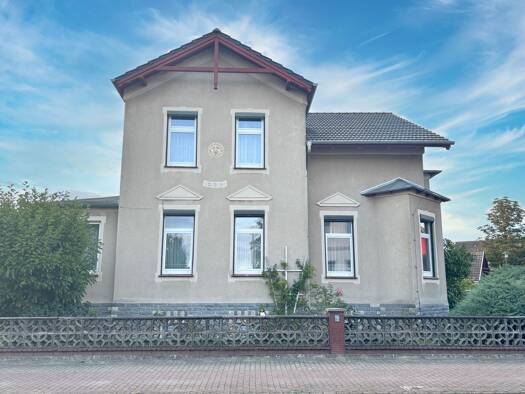 Einfamilienhaus zum Kauf 159.000 € 6 Zimmer 180 m² 578 m² Grundstück Neustadt-Glewe Neustadt-Glewe 19306