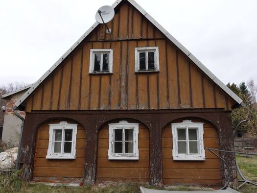 Einfamilienhaus zum Kauf provisionsfrei 25.000 € 4 Zimmer 1.790 m² Grundstück frei ab sofort Eibau Kottmar 02739