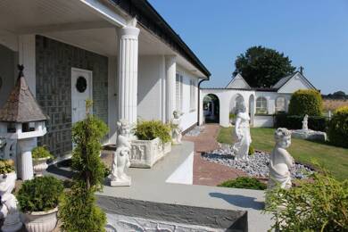 Bungalow zum Kauf 395.000 € 4 Zimmer 130 m² 1.209 m² Grundstück Melchiorshausen Weyhe 28844