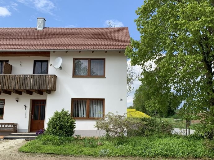 Wohnung zur Miete 430 € 2 Zimmer 42 m²<br/>Wohnfläche 01.01.2025<br/>Verfügbarkeit Hebramsdorf Neufahrn in Niederbayern 84088