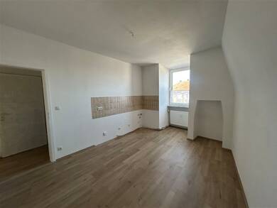 Wohnung zur Miete 550 € 2 Zimmer 57,6 m² 3. Geschoss frei ab sofort Oberdorfstraße 33 Altendorf Essen , Ruhr 45143