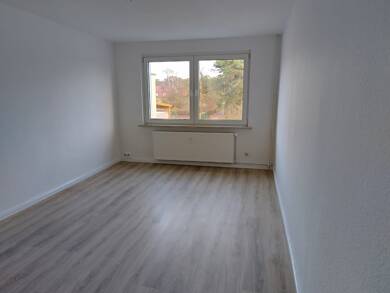 Wohnung zur Miete 410 € 2,5 Zimmer 58,7 m² 1. Geschoss frei ab sofort Am Waldeck 8 Glöwen Plattenburg 19339