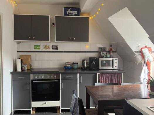 Wohnung zur Miete 735 € 3 Zimmer 80 m² Geschoss 3/3 frei ab 01.10.2026 Rüttenscheid Stadtbezirk II 45130