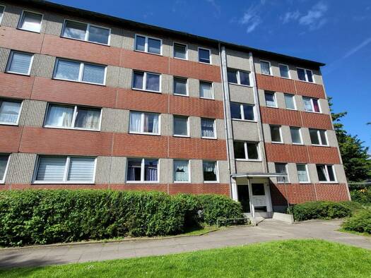 Wohnung zur Miete 505 € 3 Zimmer 72 m² Geschoss 1/3 frei ab sofort Erikstraße 74 Schleswig 24837