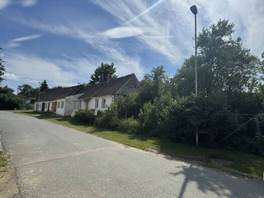 Haus zum Kauf 49.000 € 505 m² Grundstück Drosendorf-Zissersdorf 2095