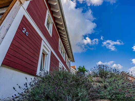 Einfamilienhaus zum Kauf 1.049.000 € 7,5 Zimmer 204,2 m² 1.167 m² Grundstück Britzingen Müllheim 79379