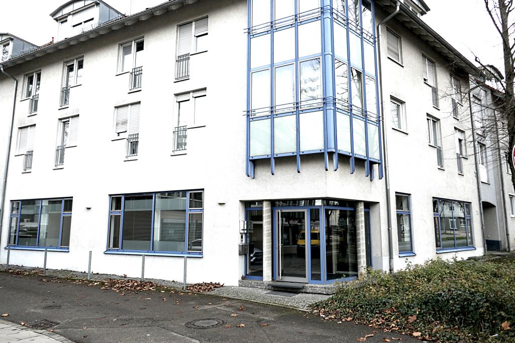 Büro-/Praxisfläche zur Miete 1.900 € 7 Zimmer 190 m²<br/>Bürofläche Weilimdorf Stuttgart 70499