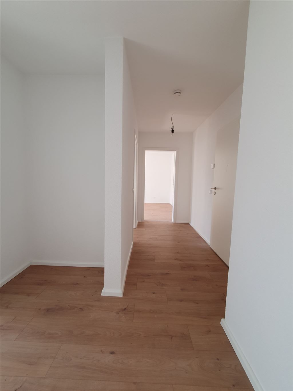 Wohnung zur Miete 650 € 2 Zimmer 55 m²<br/>Wohnfläche 1.<br/>Geschoss 01.11.2024<br/>Verfügbarkeit Goldenbühl Villingen-Schwenningen 78048