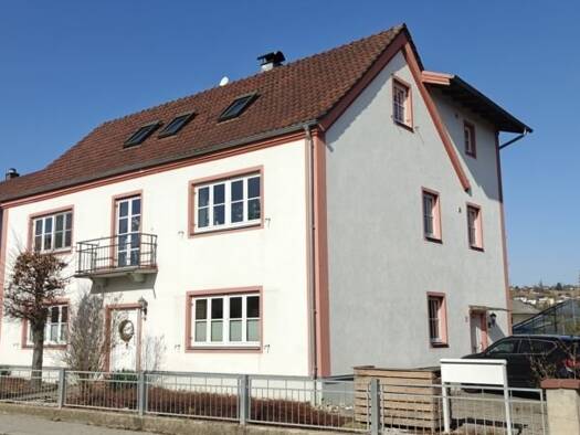 Haus zum Kauf 359.000 € 7 Zimmer 247,2 m² 525 m² Grundstück Triftern 84371