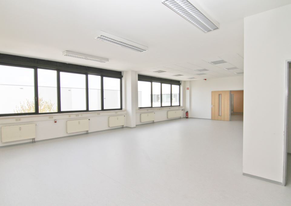 Lagerhalle zur Miete 9,50 € 413,3 m²<br/>Lagerfläche ab 191,3 m²<br/>Teilbarkeit Hochbrück Garching 85748