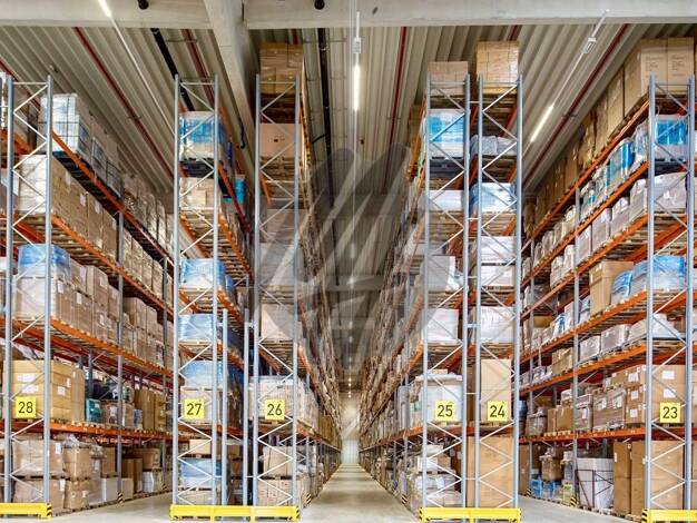 Lagerhalle zur Miete - Erstbezug 20.000 m² Lagerfläche Weißkirchen Oberursel 61440