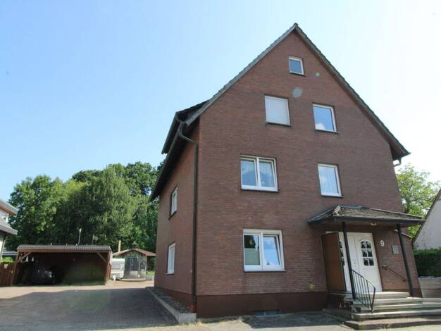 Mehrfamilienhaus zum Kauf als Kapitalanlage geeignet 329.000 € 4 Zimmer 1.329 m² 1.329 m² Grundstück Löhne Löhne 32584