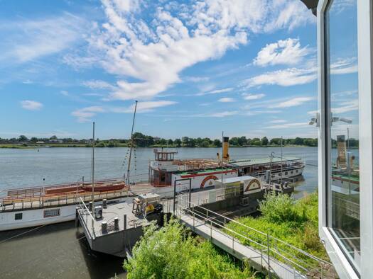 Mehrfamilienhaus zum Kauf 239.000 € Lauenburg/Elbe 21481