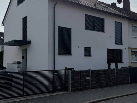 Doppelhaushälfte zum Kauf provisionsfrei 925.000 € 7 Zimmer 190 m² 372 m² Grundstück Reichelsdorf Nürnberg 90453