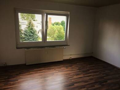 Wohnung zur Miete 432 € 4,5 Zimmer 75 m² 1. Geschoss frei ab sofort Friedenssiedlung 70 Klietz Klietz 39524