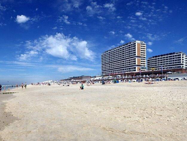 Wohnung zum Kauf 285.000 € 1 Zimmer 30,3 m² 14 Geschosse Andreas-Dirks-Straße 6 Westerland Sylt 25980