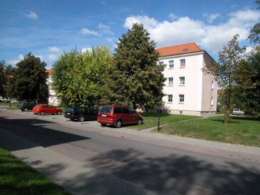 Wohnung zur Miete 364 € 2 Zimmer 59,6 m² 1. Geschoss frei ab 01.02.2026 Herweghstraße 4 Braunsbedra 06242