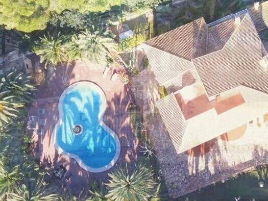 Einfamilienhaus zum Kauf 999.950 € 7 Zimmer 520 m² 4.300 m² Grundstück Alfaz del Pi 03580