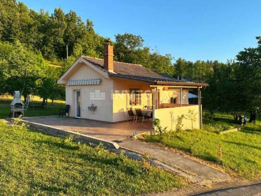 Haus zum Kauf 190.000 € 2 Zimmer 80 m² Draguc, Cerovlje Cerovlje