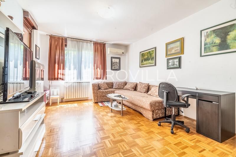 Wohnung zur Miete 650 € 2 Zimmer 64 m²<br/>Wohnfläche 3.<br/>Geschoss Poljanice 10000