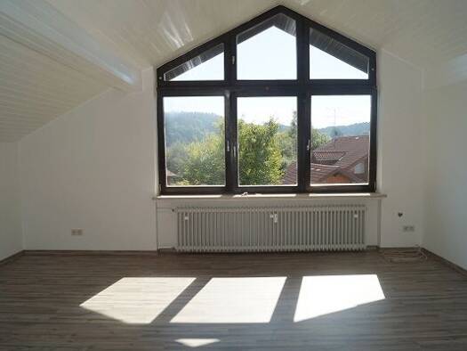 Wohnung zur Miete 470 € 3 Zimmer 95 m² frei ab 01.12.2026 Ascha Ascha 94347