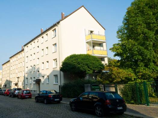 Wohnung zur Miete 424 € 3 Zimmer 74,5 m² 1. Geschoss Paul-Schneider-Straße 8 Stadtmitte Plauen 08525
