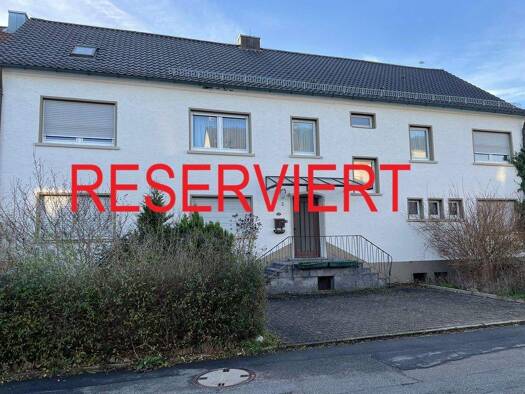 Haus zum Kauf 750.000 € 9 Zimmer 218 m² 1.629 m² Grundstück Neustadt Neustadt an der Aisch 91413