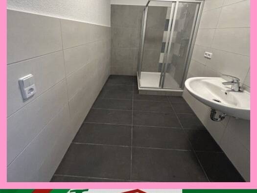 Wohnung zur Miete 400 € 3 Zimmer 65 m² 2. Geschoss frei ab sofort Mittweida 09648