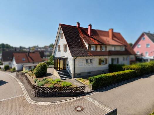 Einfamilienhaus zum Kauf 289.000 € 5 Zimmer 136,5 m² 658 m² Grundstück Donaueschingen Donaueschingen 78166