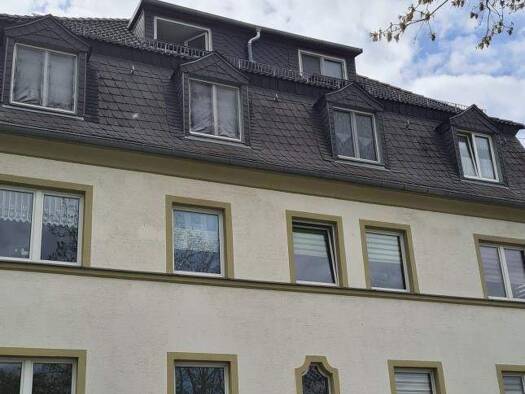 Wohnung zur Miete 352 € 2 Zimmer 64,2 m² EG Damaschkestraße 26 Aue 08280