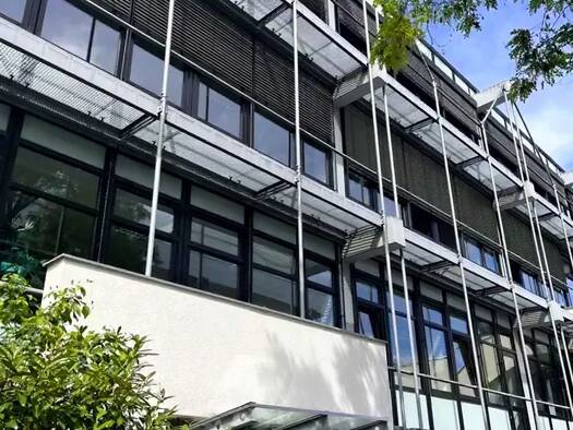 Büro zur Miete provisionsfrei 13,50 € 926 m² Bürofläche teilbar ab 926 m² Germering Germering 82110