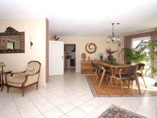 Bungalow zum Kauf 599.000 € 6 Zimmer 140 m² 833 m² Grundstück Orscholz Mettlach 66693