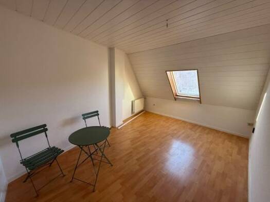 Wohnung zur Miete 494 € 2 Zimmer 42 m² frei ab sofort Niederwerrn Niederwerrn 97464
